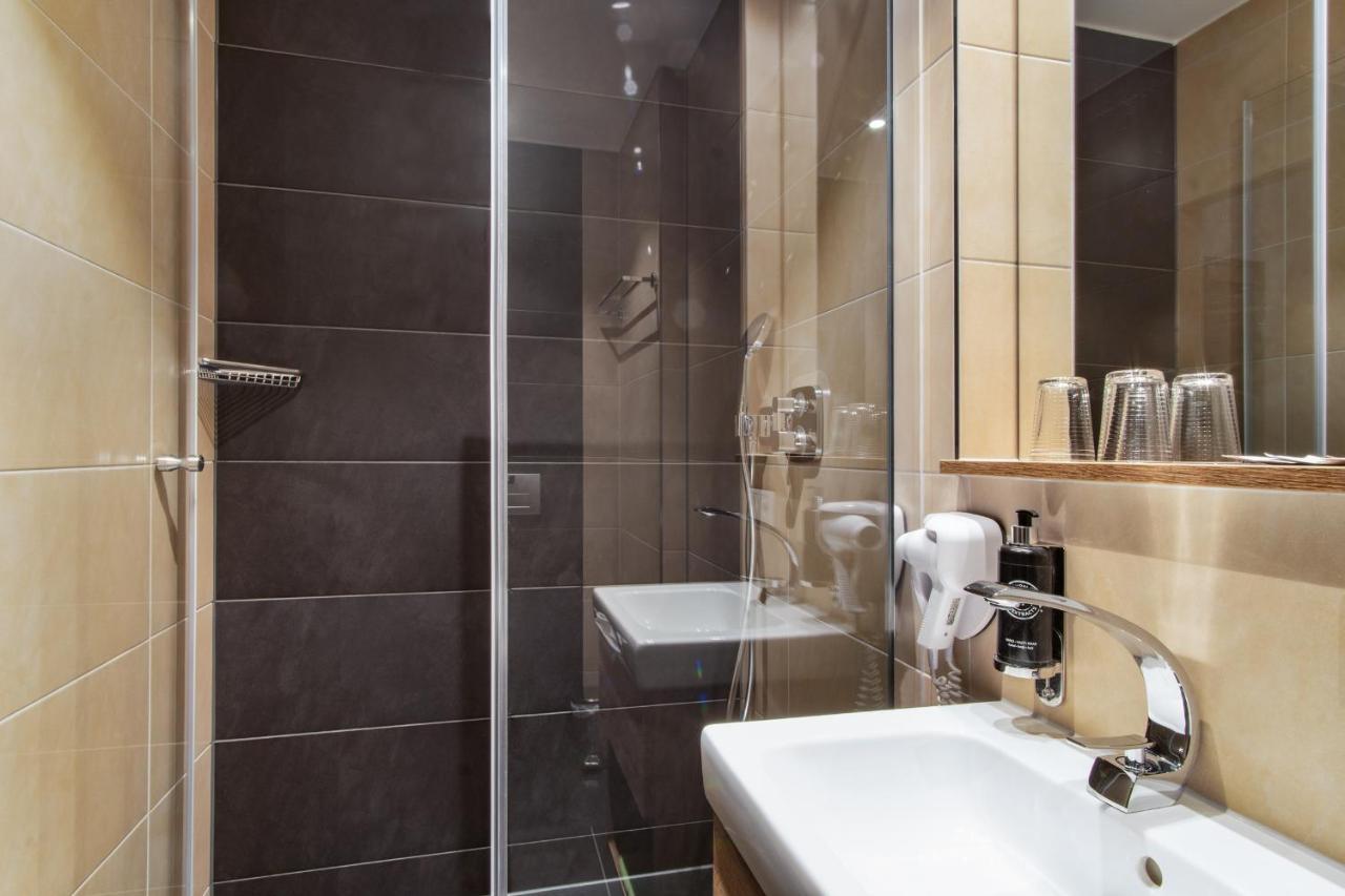 Hotel Wettiner Hof ريزا المظهر الخارجي الصورة